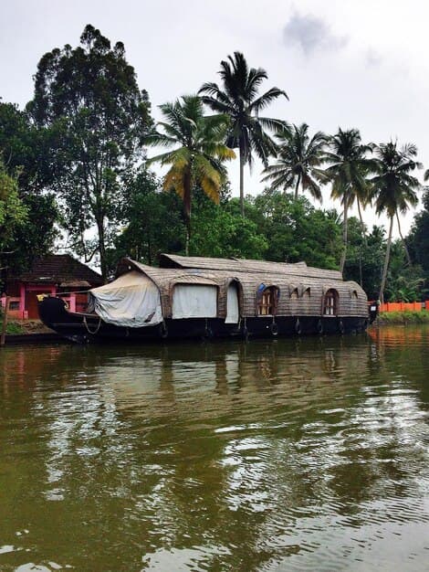 Kerala Backwaters Complete